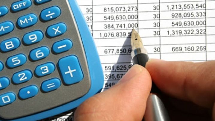 Contabilii și micii antreprenori, revoltați de măsurile haotice ale guvernului Bolojan. Nu mai schimbați regulile în timpul jocului!