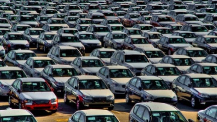 Radioul Public vrea să cumpere 5 autoturisme, cu aproximativ 80.000 de euro