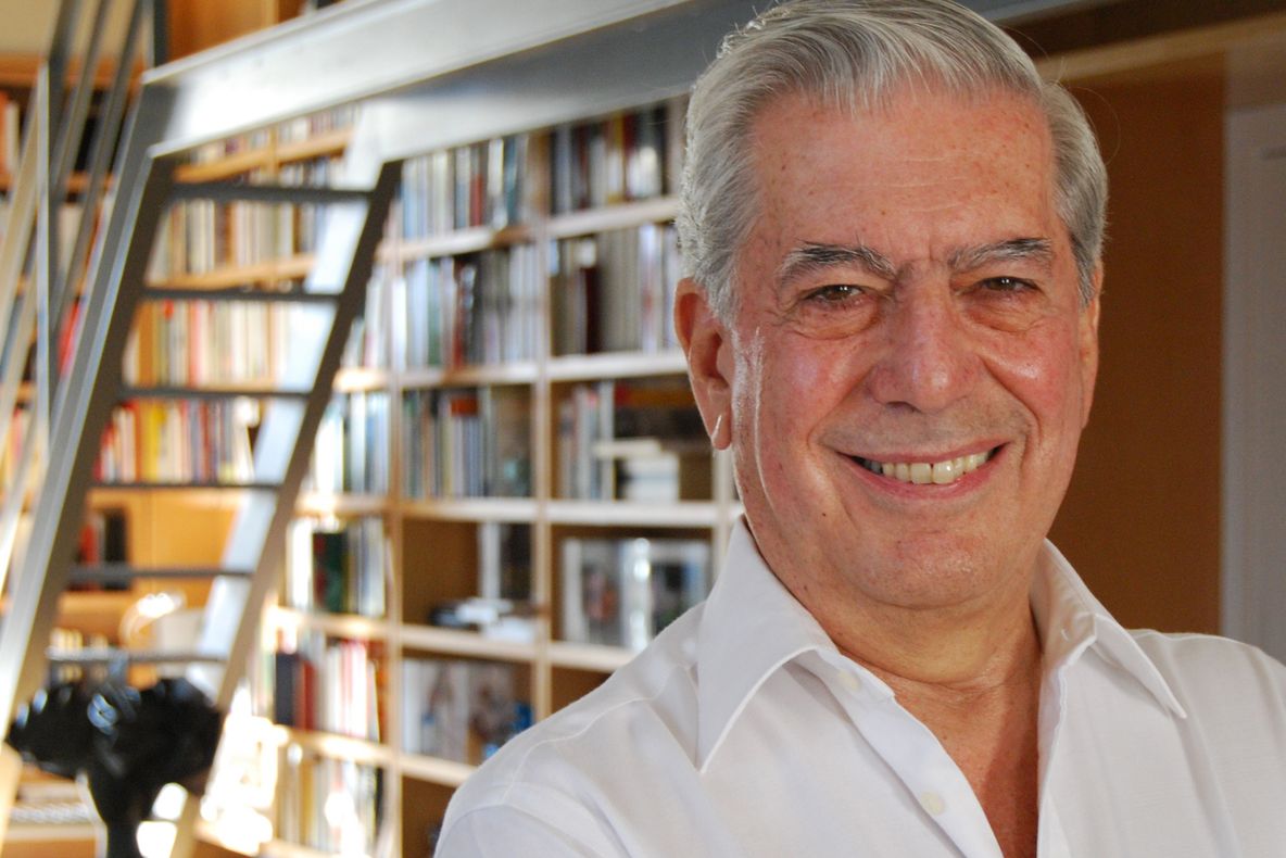 Mario Vargas Llosa şi-a părăsit soţia şi are o relaţie cu mama lui Enrico Iglesias