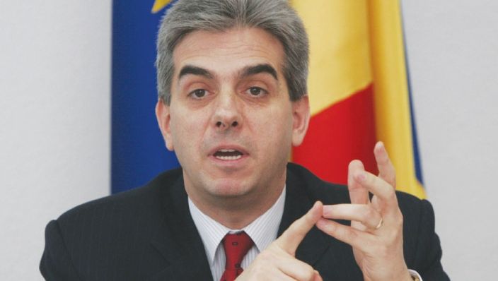 TRAIAN BĂSESCU: Domnule Nicolăescu, nu chemi Parchetul legat de vaccinurile de la Cantacuzino?