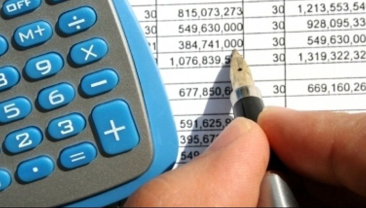 IMPOZITUL FORFETAR. Guvernul vrea să reducă plafoanele de plată