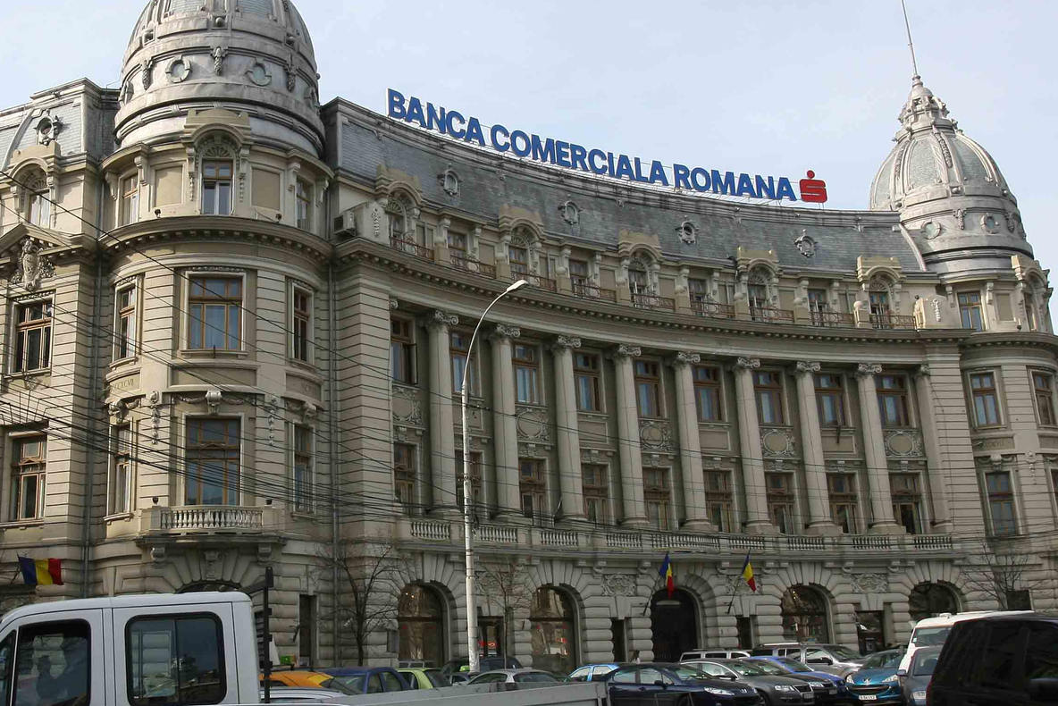 Cea mai mare bancă din România, PIERDERI RECORD din cauza activelor TOXICE