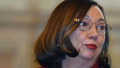 Un bărbat se dădea drept Rodica Stănoiu și le cerea bani unor milionari. Cum l-au prins polițiștii?