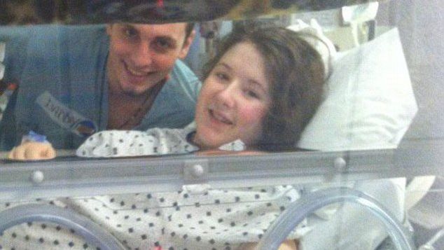 A rămas însărcinată, dar nu se aştepta la ce a urmat. Şansele erau de una la 70 de milioane