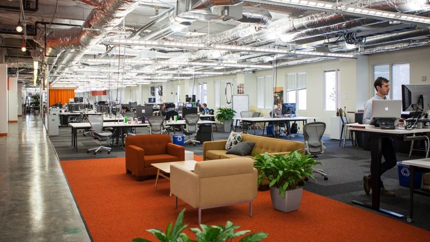 Top 5 oraşe din ţară unde se deschid cele mai multe birouri de afaceri