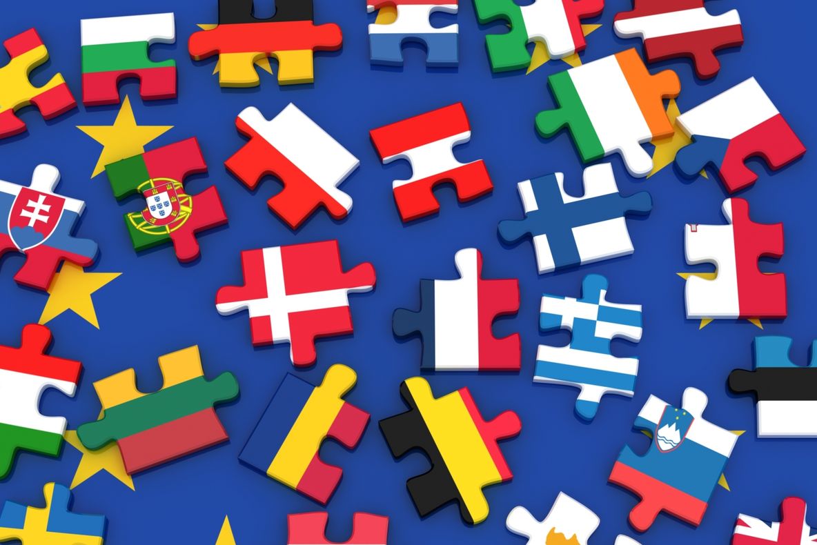 EUROBAROMETRU. Românii au mai mare încredere în UE decât restul europenilor