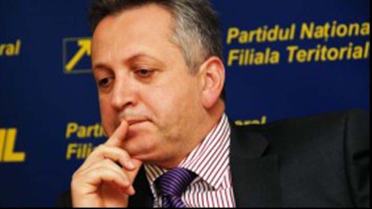 Relu FENECHIU S-A PREDAT. Urmează să fie transferat la Penitenciarul Iaşi