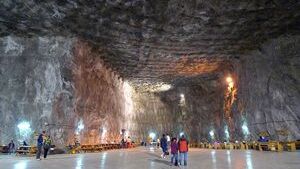 Salina Praid rămâne închisă până miercuri, după ce tunelul de acces a fost inundat