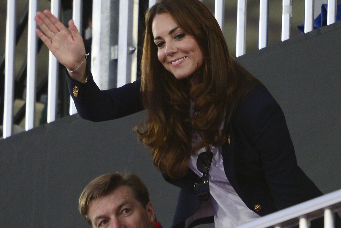 Ducesa Kate a născut o fetiţă. Medicii confirmă: "Copilul, perfect sănătos. Mama şi fiica sunt bine"