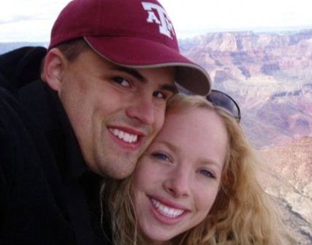 Ce a făcut un tânăr la maternitate, la o oră după ce soţia a născut. Familia e îngrozită