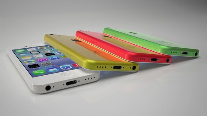 Apple a lansat o variantă mai ieftină a iPhone 5c, cu mai puţină memorie