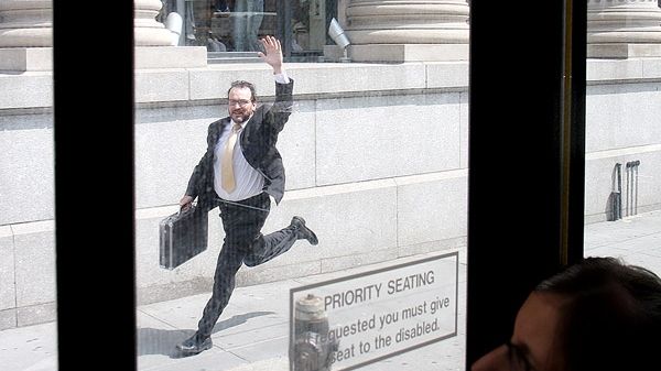 Trucuri de slabit pentru lenesi! Cum dai jos kilogramele in plus fara niciun efort