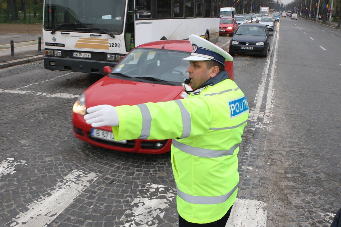 Codul Rutier, la un pas de a fi schimbat. Pedepse DURE pentru conducere agresivă şi un nou prag de viteză