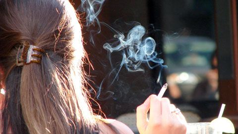 VESTE ÎNGRIJORĂTOARE despre FUMAT, la nivel global