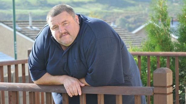 Şi-a cumpărat două bilete la avion pentru că era prea gras, dar uite ce problemă a avut 