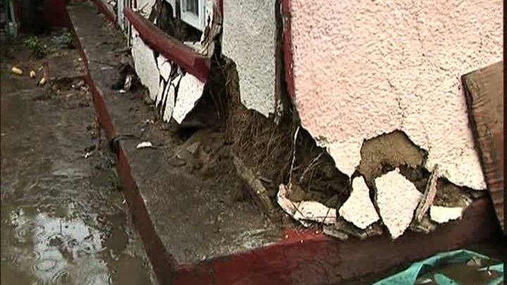 Consiliul Concurenței stă cu ochii pe tentative de SPECULĂ cu produse destinate sinistraților de la inundații care au primit bani de la guvern