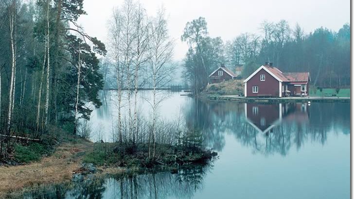 Şi-a găsit telefonul, aflat timp de trei luni pe fundul unui lac. A încremenit când l-a deschis