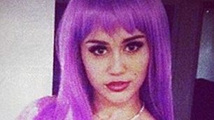 Veste EXTRAORDINARĂ pentru Miley Cyrus