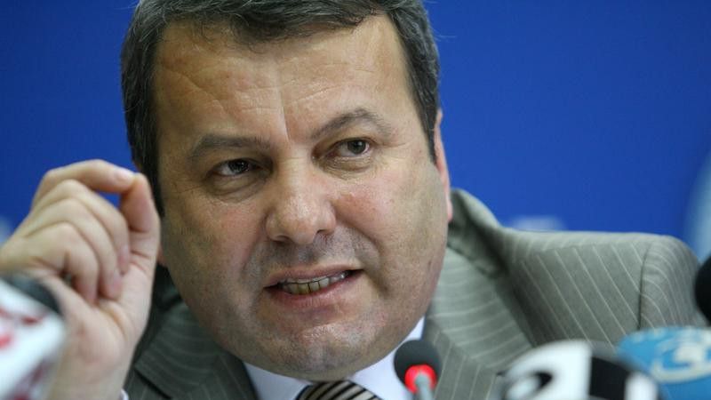 Ialomiţianu: Bugetul pe 2015 este cârpit în grabă, dovada colapsului fiscal-bugetar