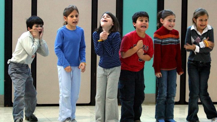 AMENZI pentru părinții elevilor cu multe absențe