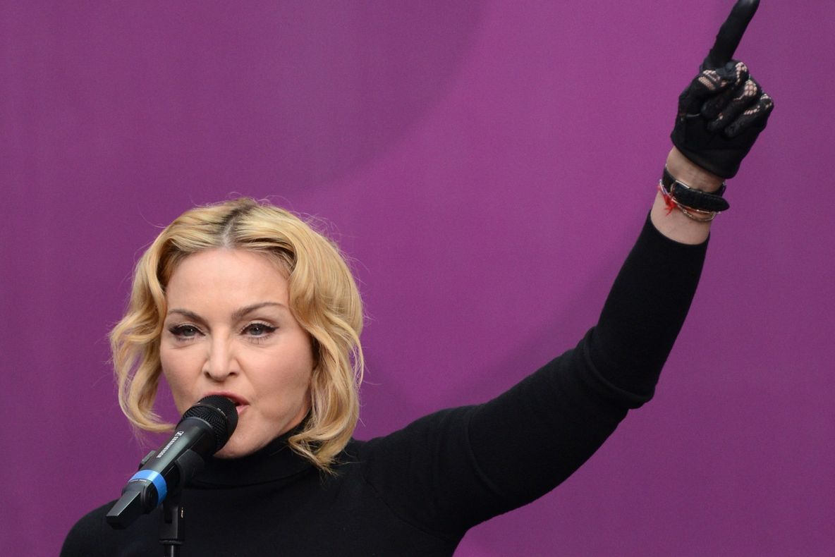 Madonna şochează: "Am încercat toate drogurile"