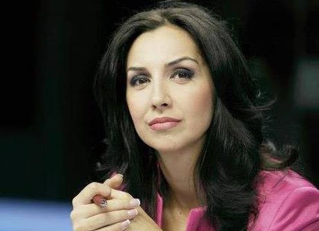 EMMA ZEICESCU a devenit MAMĂ. Prezentatoarea Realitatea TV a născut un băieţel sănătos