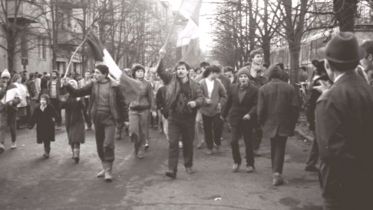 Emoționant! La Timișoara, fanii lui Poli au ieșit în stradă să comemoreze eroii Revoluției