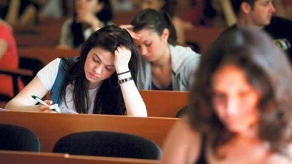 HAOS ÎN EDUCAŢIE. Cum ajungi agent fiscal sau vamal FĂRĂ diplomă de BAC