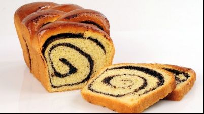 Cozonacul din Slătioara, preparat ecologic după rețete vechi de sute de ani 