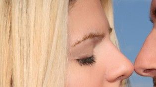 10 lucruri care NU trebuie facute pana nu sunteti oficial un cuplu