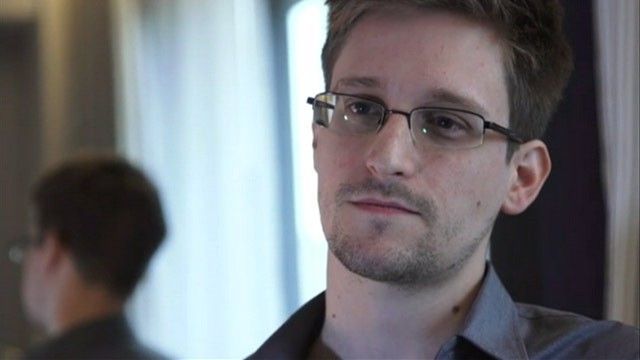 NSA publică un e-mail trimis de Snowden pentru a demonstra că a minţit