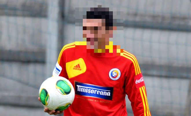 Scandal imens. Jucător celebru al Stelei, prins cu amanta în boscheți