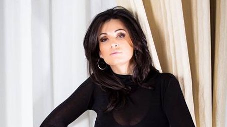 Amintirile triste ale Nicoletei Luciu: Odata am venit acasă la 22:05 si am dormit pe scara