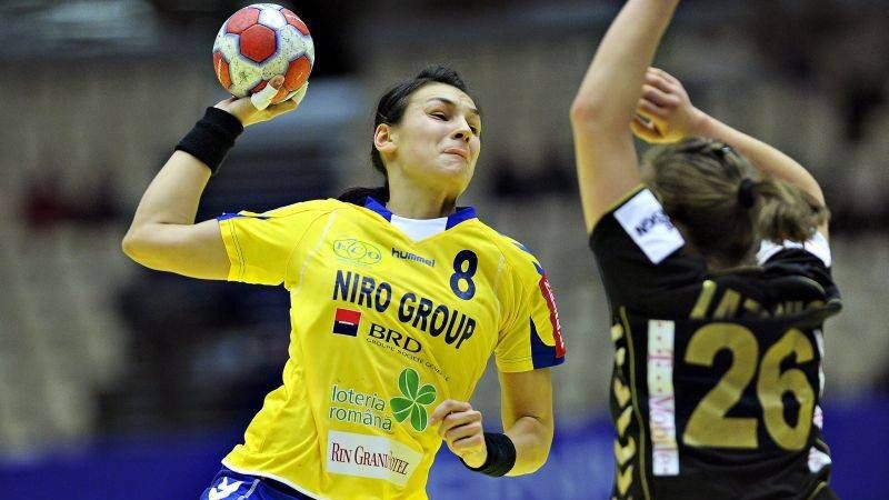 Handbalista Cristina Neagu, nominalizată de IHF la titlul de jucătoarea anului 2015