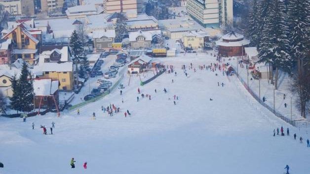 CAZARE REVELION. Cum puteţi petrece în ţară, la preţuri rezonabile