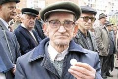 Câţi români primesc pensie de 1 leu şi care e CEA MAI MARE PENSIE din România