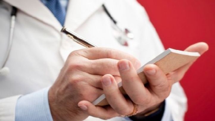 O femeie a murit de cancer după ce doctorii i-au greşit de 30 de ori diagnosticul 