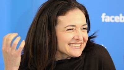 Facebook a făcut-o om. Cum a ajuns această femeie miliardară peste noapte