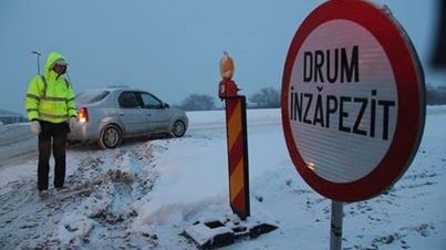 VICTOR PONTA îi ameninţă pe şoferii care au plecat pe viscol