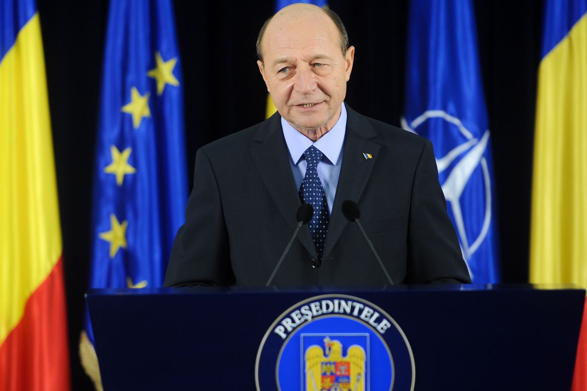 TRAIAN BĂSESCU, declaraţii de presă, 18.30. La prânz, TRAIAN BĂSESCU s-a văzut cu VAN ROMPUY
