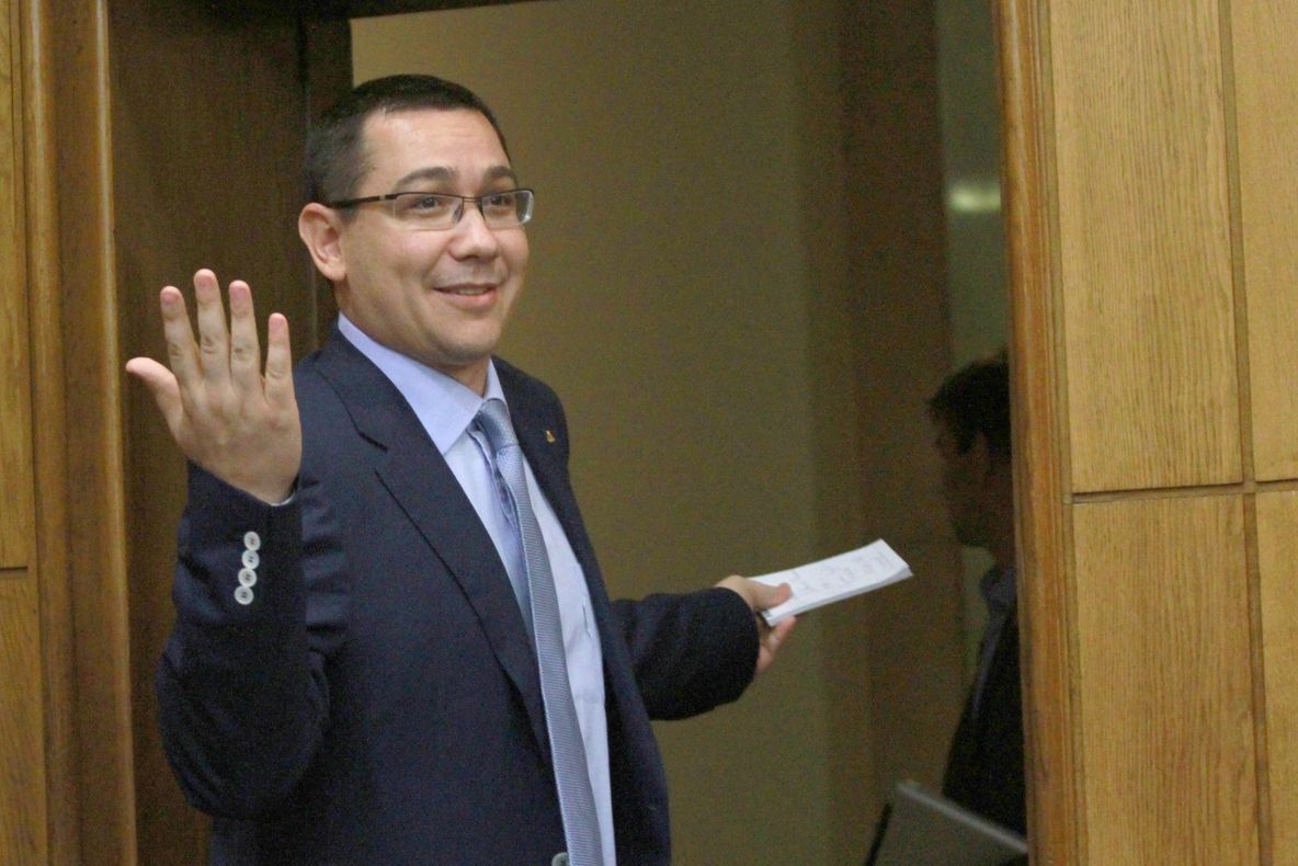 Ponta: Şeful campaniei PSD la PE e Dragnea, când vine din Israel. Antonescu: Nu când, dacă...