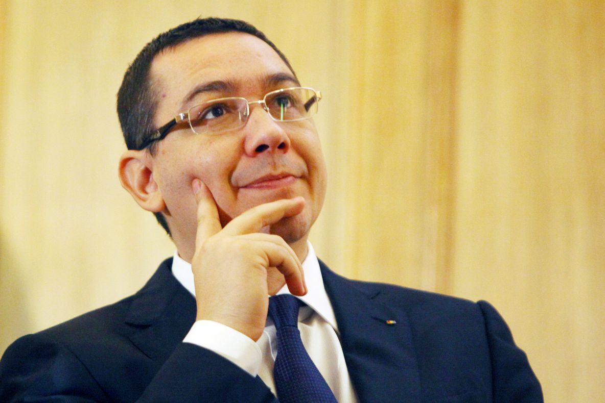 PONTA:Modificările la CONSTITUŢIE vor fi trimise Comisiei de la Veneţia, vor include observaţiile CC