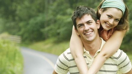 Relaţii la început: 6 GREŞELI pe care să le eviţi