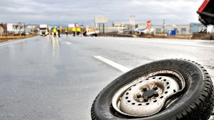 ACCIDENT cu TREI MORŢI şi PATRU RĂNIŢI în Alexandria
