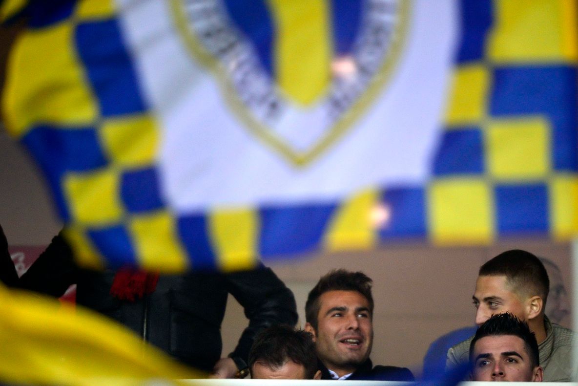 OFICIAL. Adrian Mutu şi-a reziliat contractul cu Ajaccio şi are drum liber spre Petrolul Ploieşti