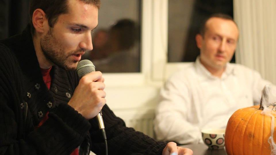 PROTESTUL POEŢILOR. Andrei Dósa refuză premiul ICR: donaţi banii lui Hruşcă, fanfarelor, căluşarilor