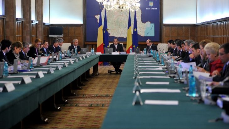 Ponta spune că o remaniere guvernamentală nu va viza şi miniştri PSD