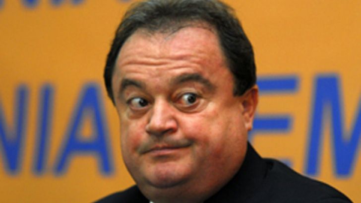 VASILE BLAGA: Aş prefera ca Udrea să fie colegă de partid cu noi, nu să joace rolul "mamei Omida"