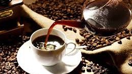 Băutura energizantă perfectă pentru dimineaţă NU este cafeaua 