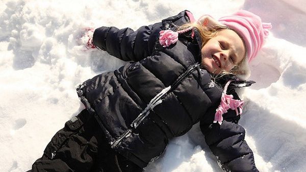 ŞCOLI şi GRĂDINIŢE ÎNCHISE ÎN BUCUREȘTI ȘI MAI MULTE JUDEŢE DIN ŢARĂ